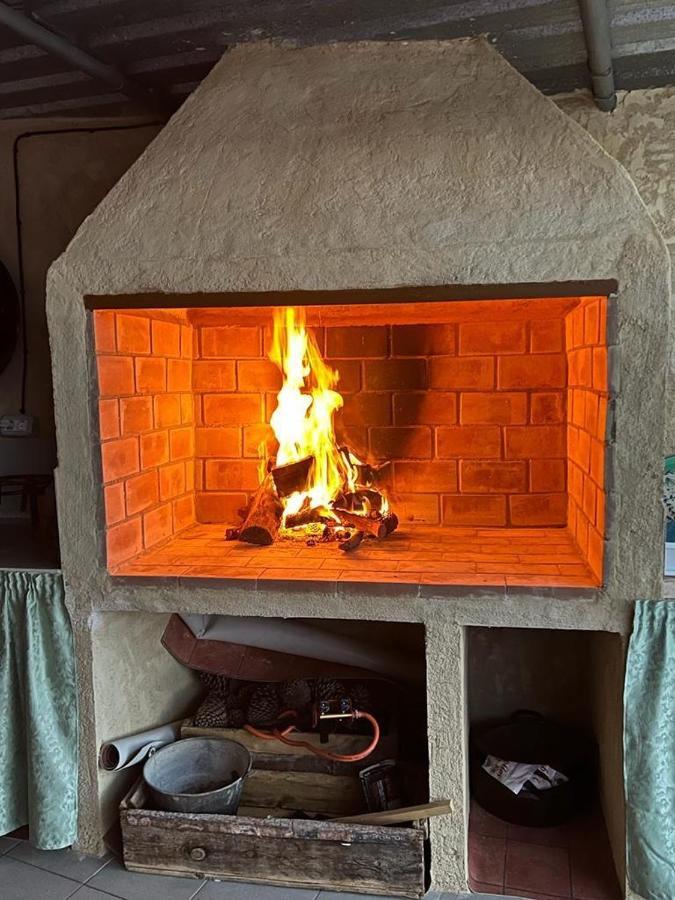 Villa Rural Con Amplia Piscina Campillo de Altobuey Eksteriør billede